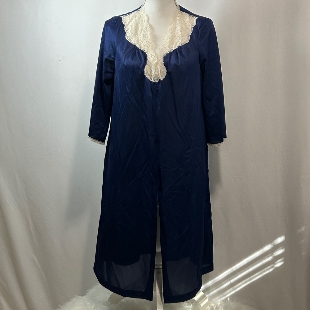 Vanity Fair Robe Lingerie Navy Blue Lace Trim Long Sleeve Elegant USA Made